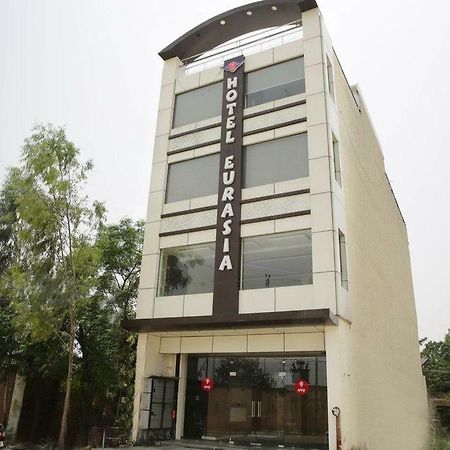 Hotel Eurasia Zirakpur Ngoại thất bức ảnh